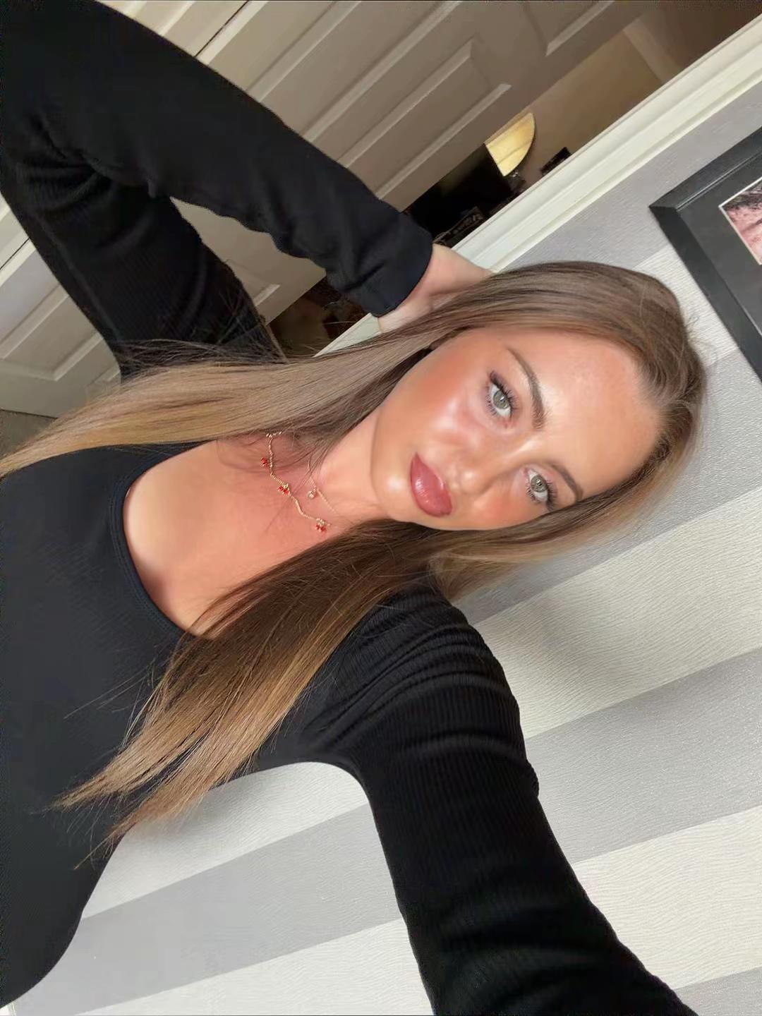@LaceyMarie🩷