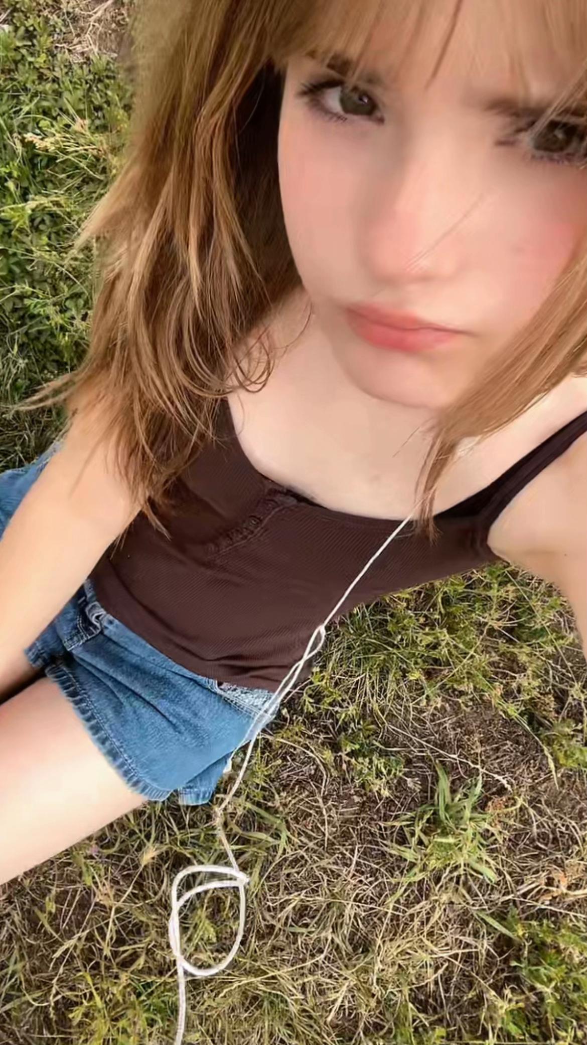 @2vxed