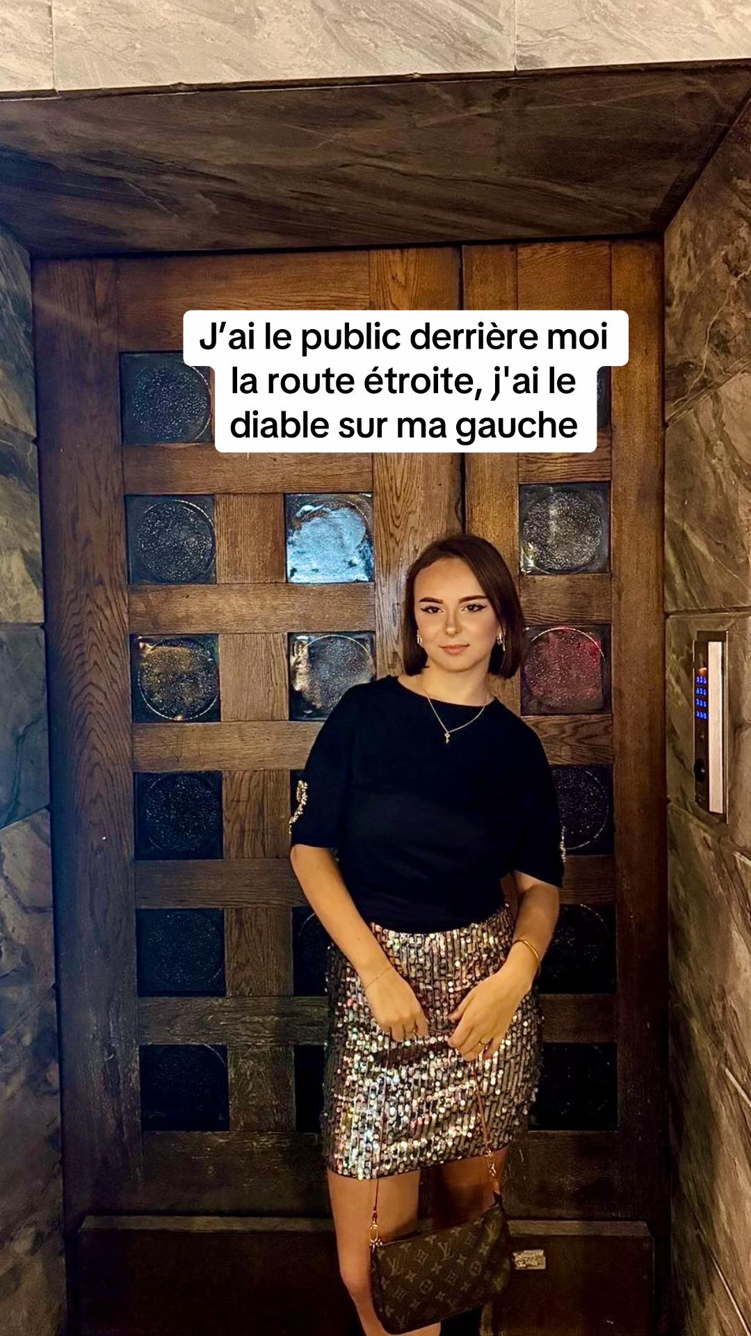 @juuulaayyy_