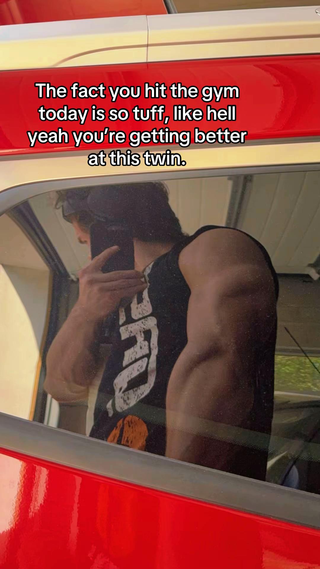 @Ludvikgoesgym