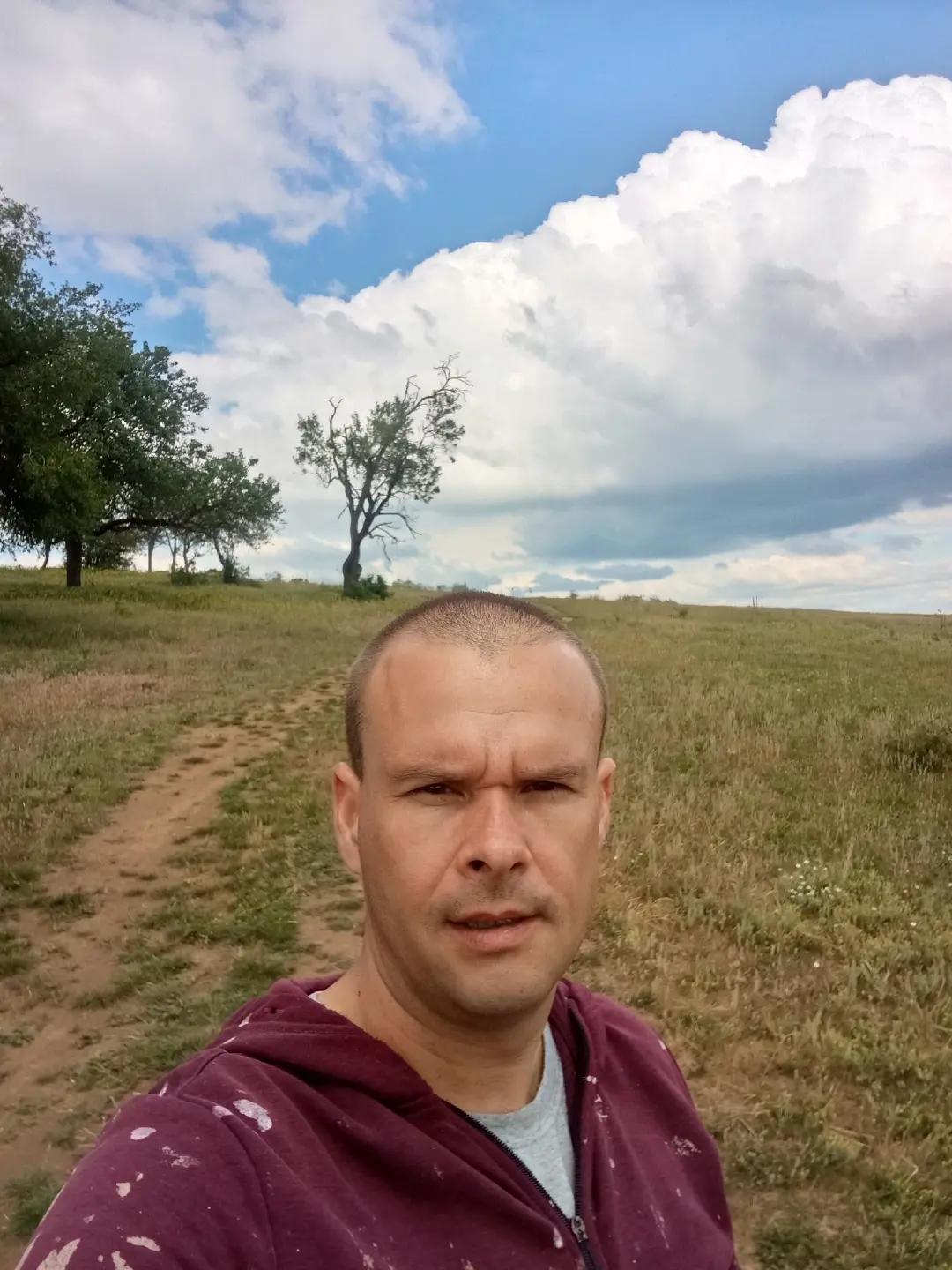 @tiborkis258