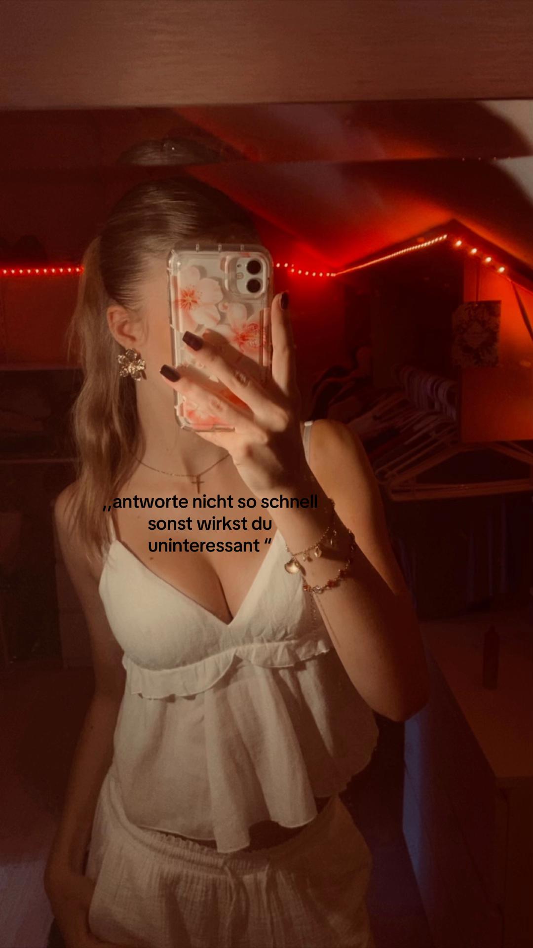 @𝐬𝐚𝐩𝐡𝐢𝐫𝐚🐆🪩💋🥂