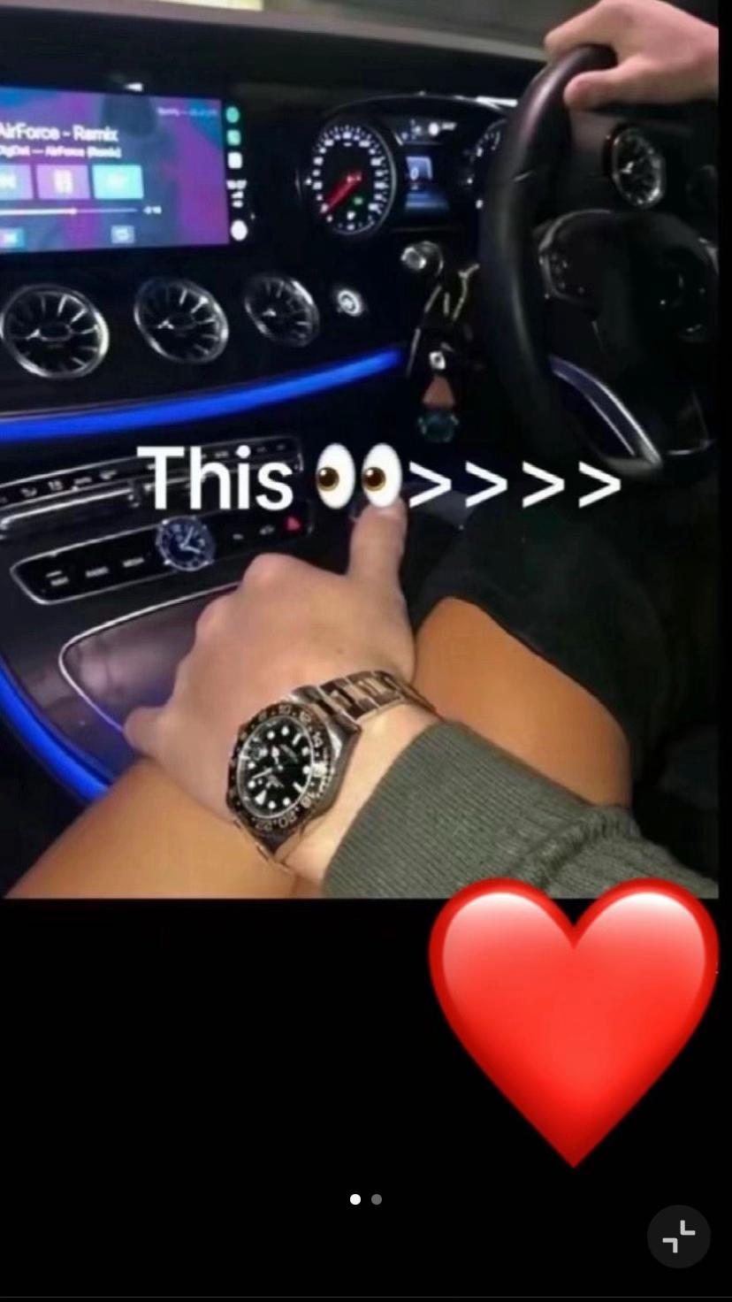 @𝒯𝒽𝑒𝐿𝑒𝑔𝑒𝓃𝒹𝐻𝑒𝓇𝓈𝑒𝓁