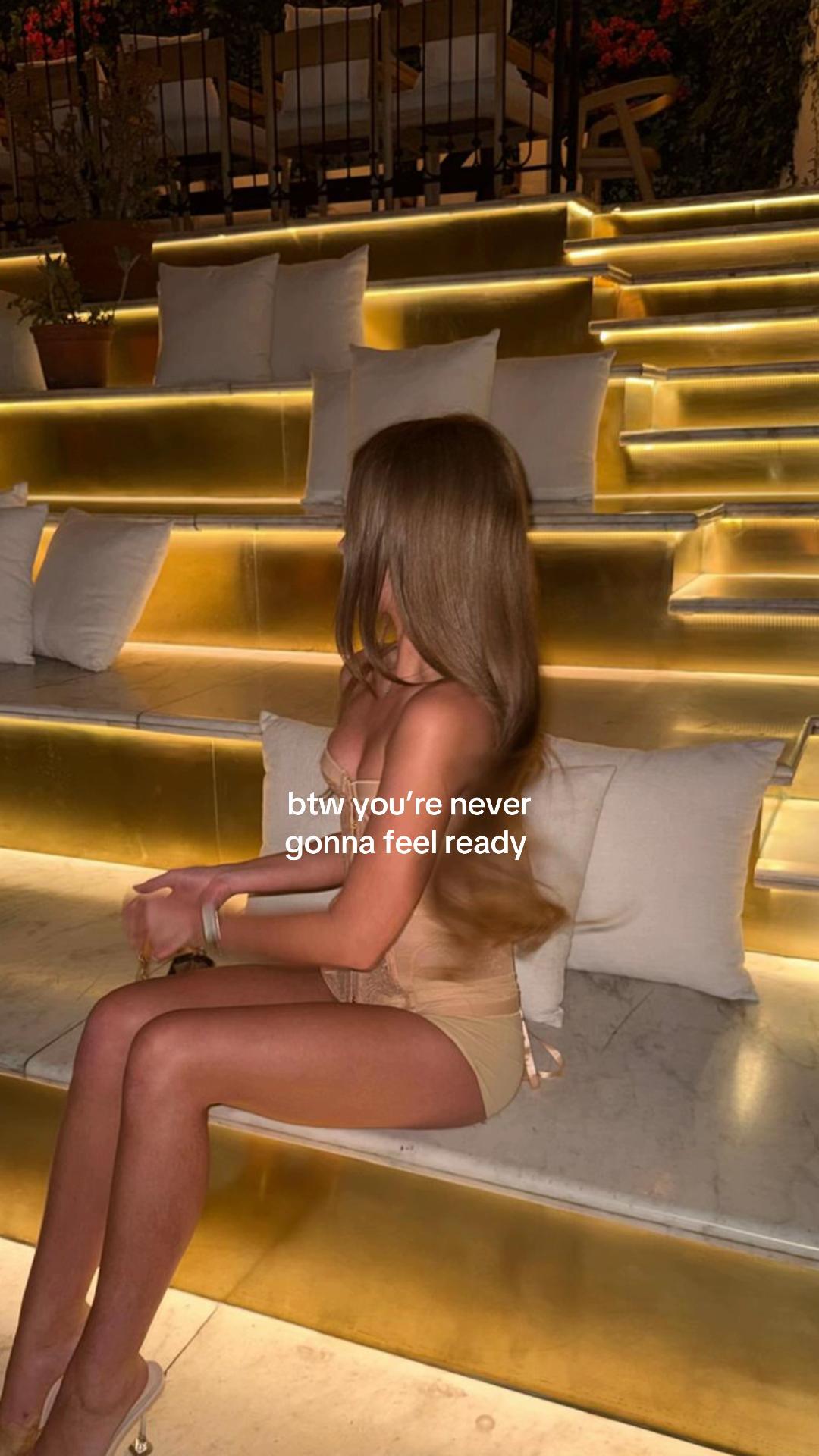 @ℰ𝓁𝓁𝒾ℯ