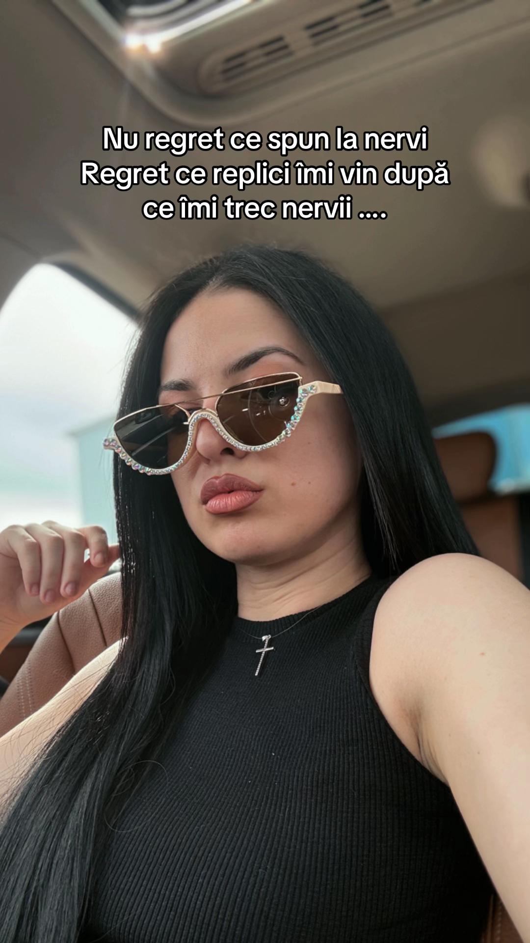 @&bull;𝐀𝐋𝐄𝐗𝐀𝐍𝐃𝐑𝐀 𝐕&bull;