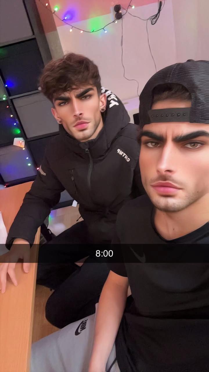 @Kubik⚡️