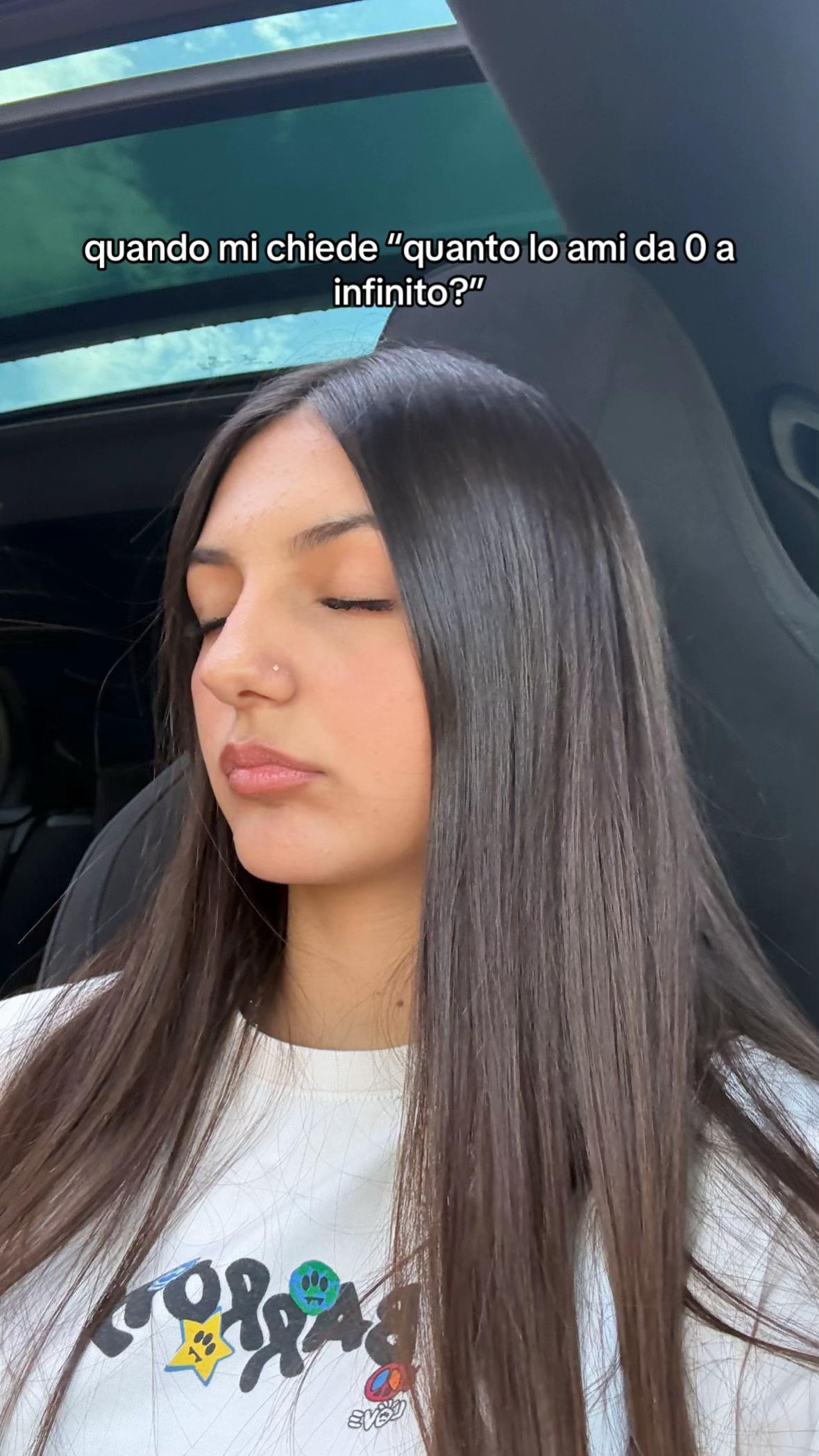 @nicoleefoiss