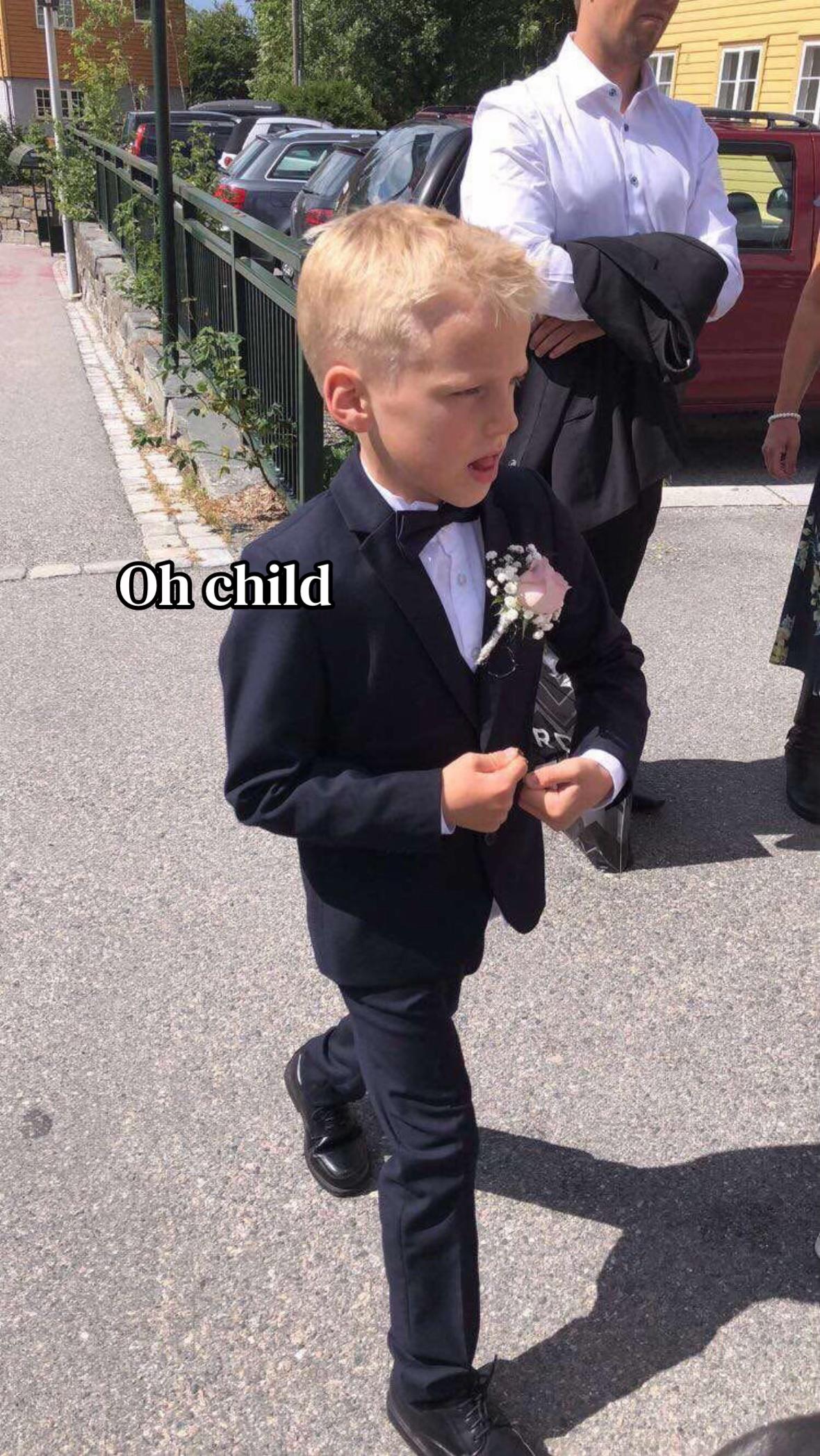 @WixyYT✝️✝️