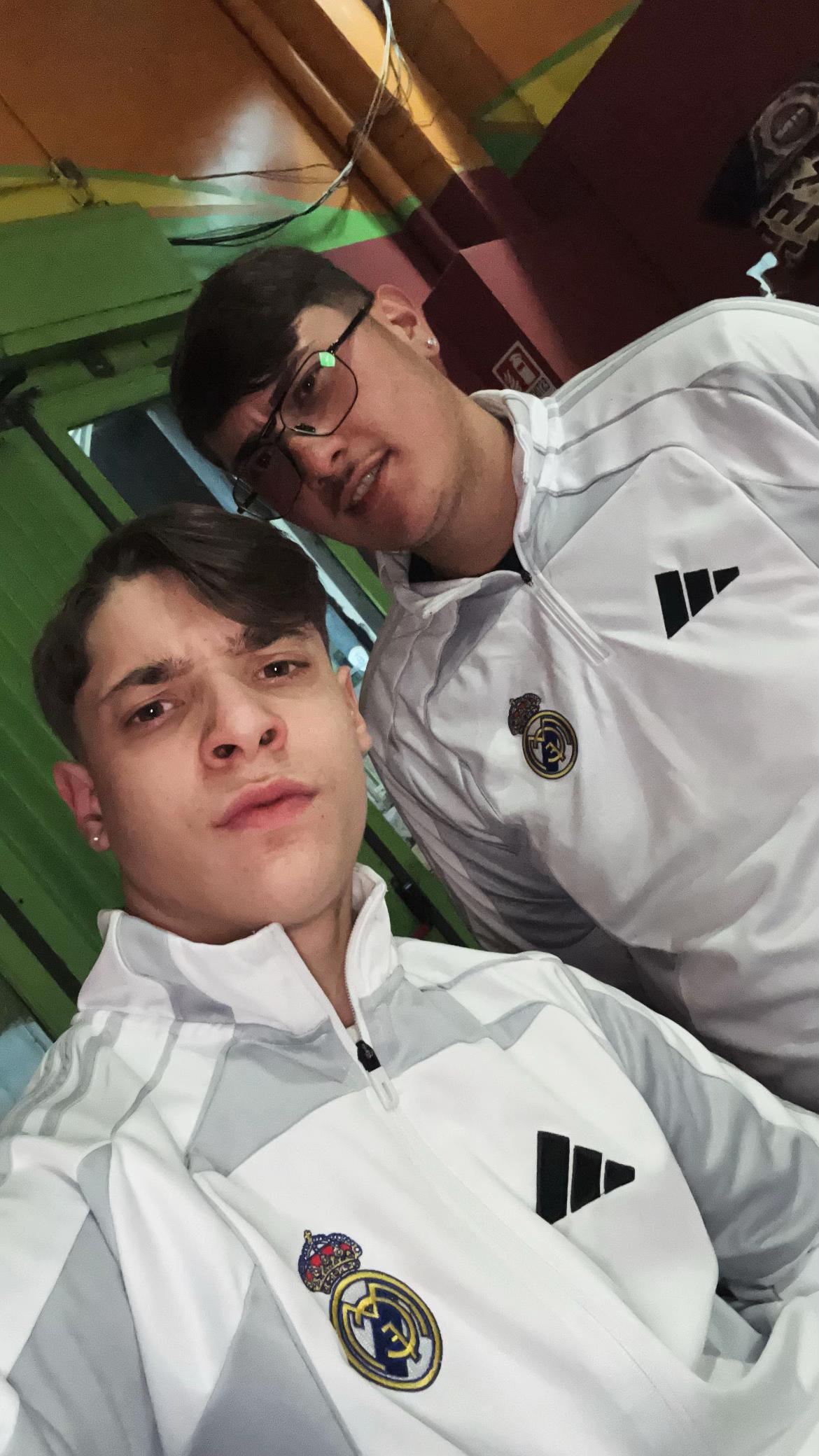 @o_minorenn0