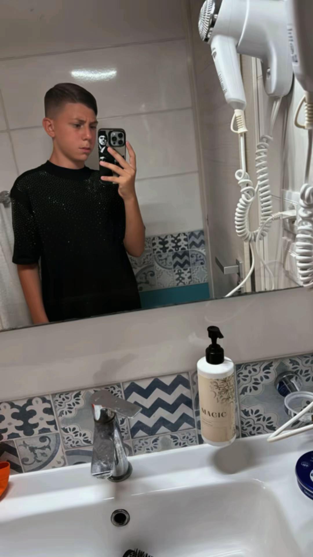 @_ciko_1717