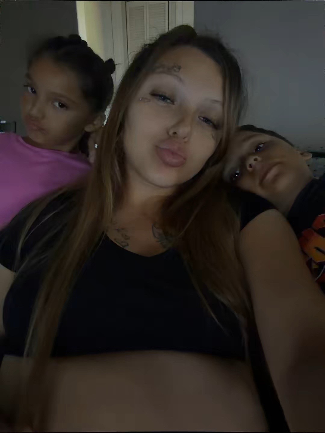 @deztini8314
