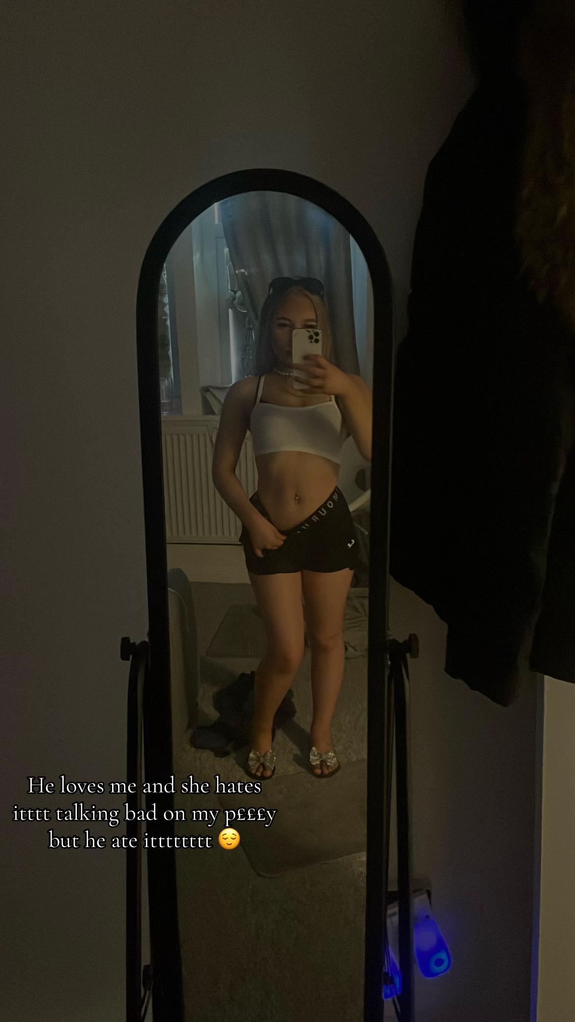 @Holly👑