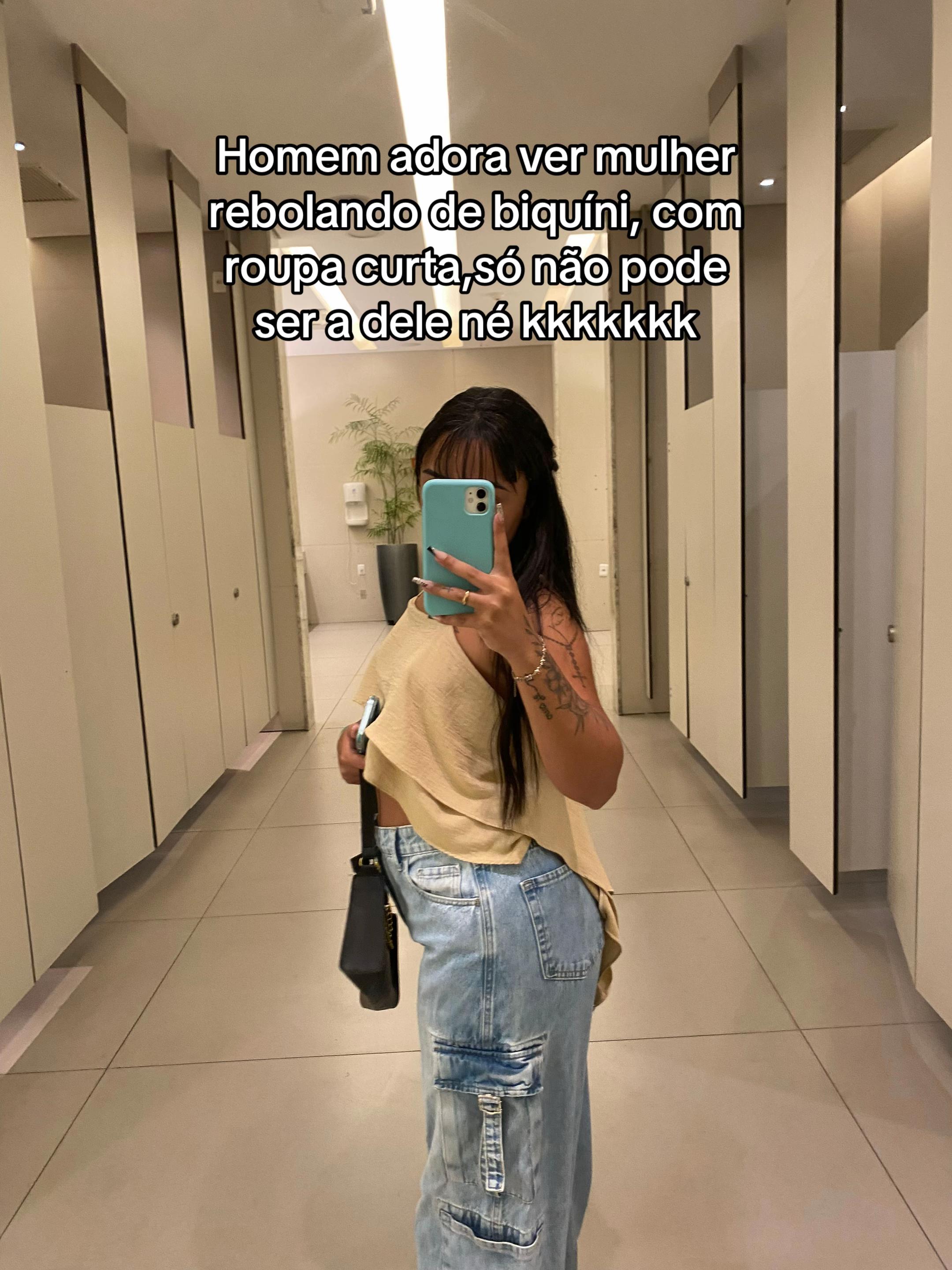 @&Iacute;ndia71