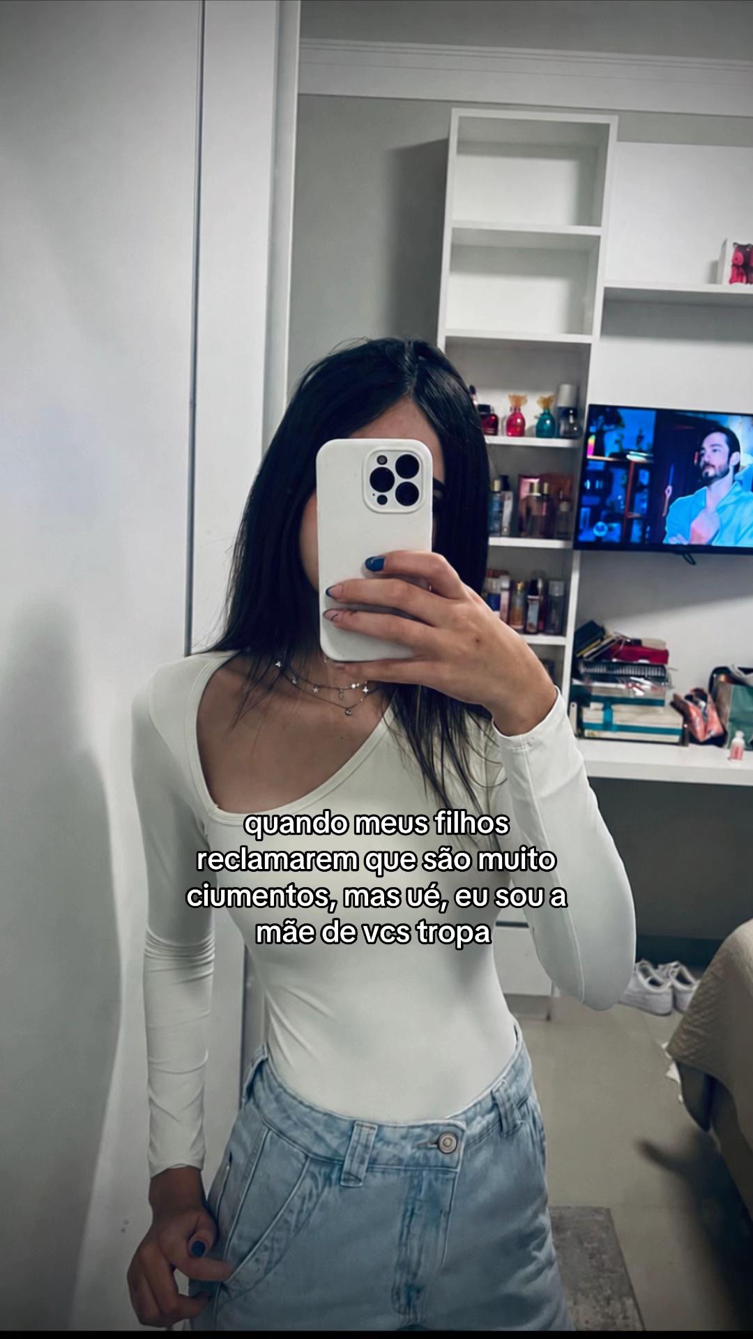 @anaaa