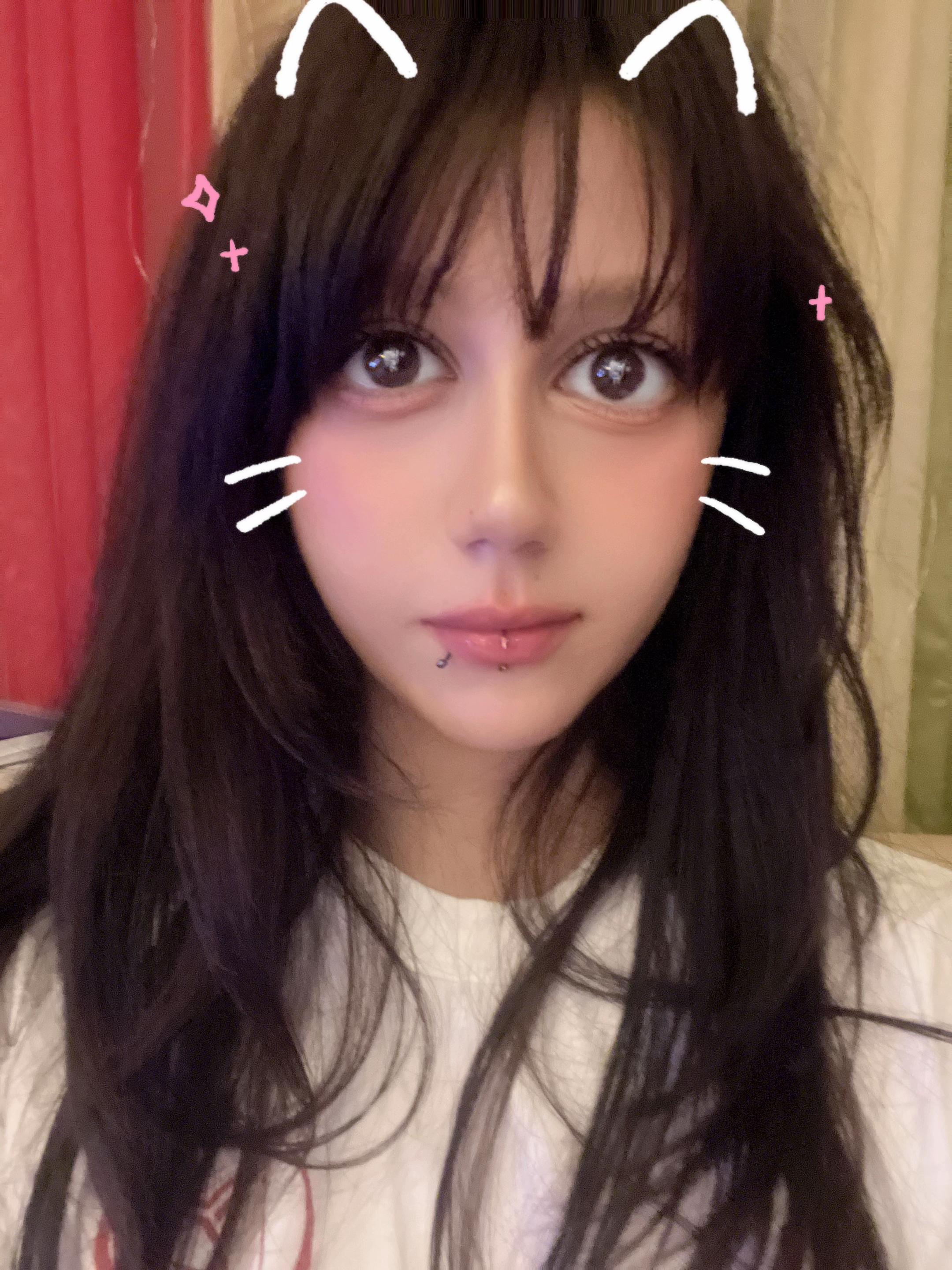 @n4n0u2