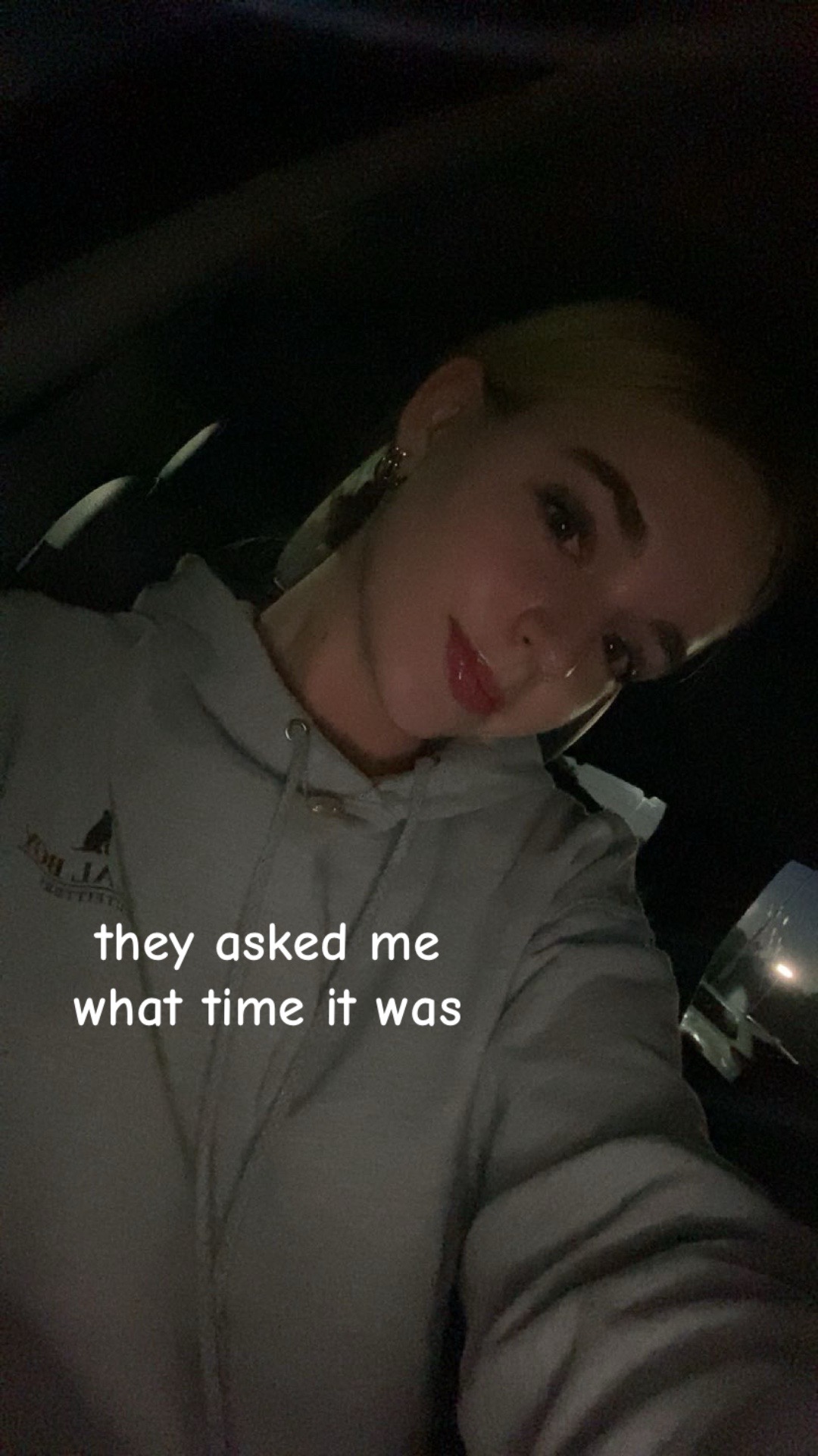 @isabella