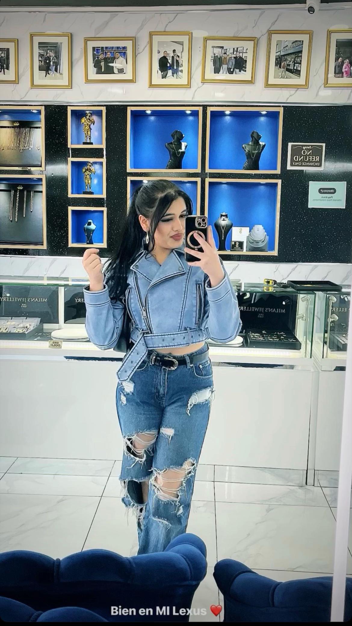 @Livi🥀