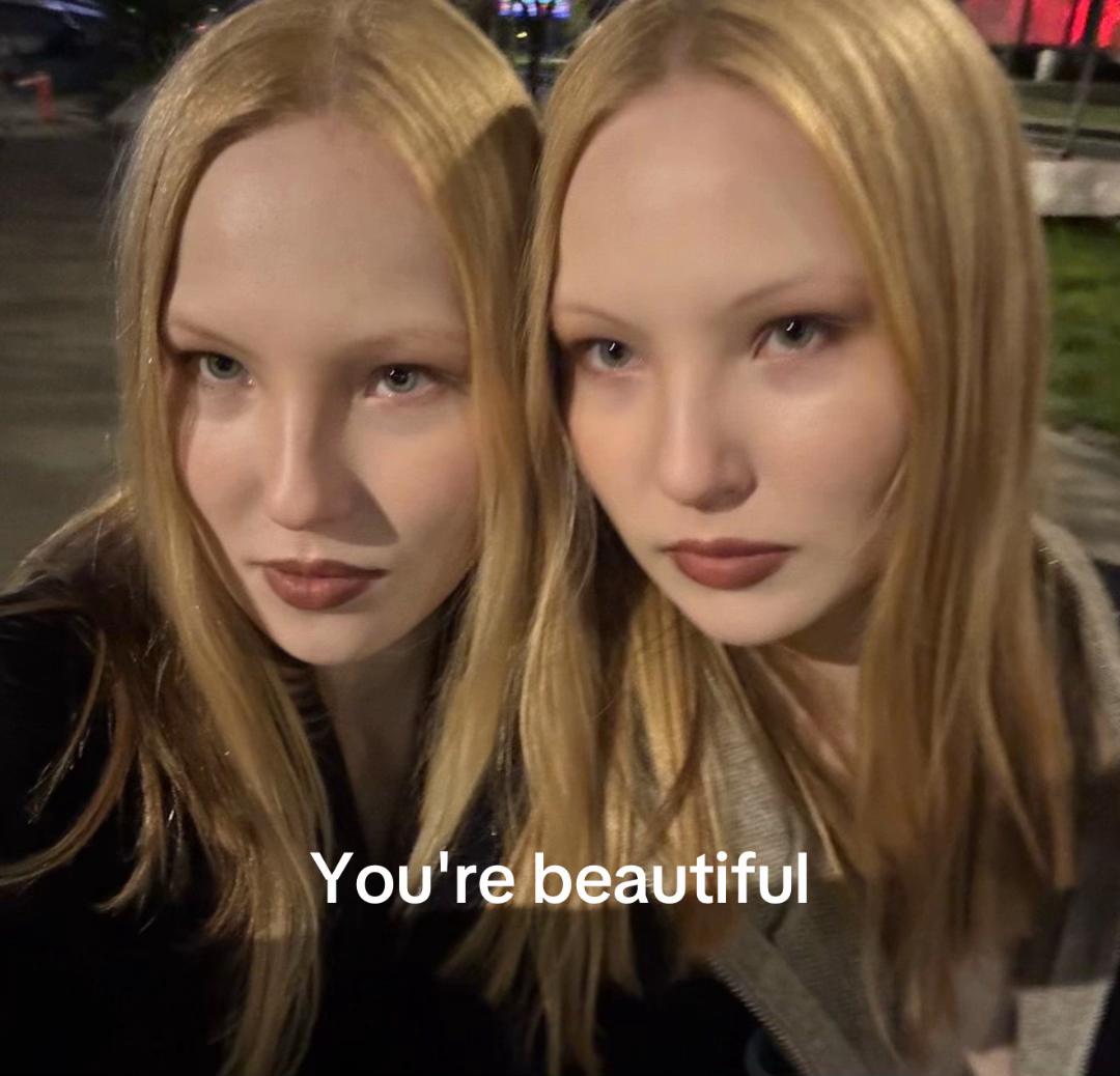 @Evelina & Lola