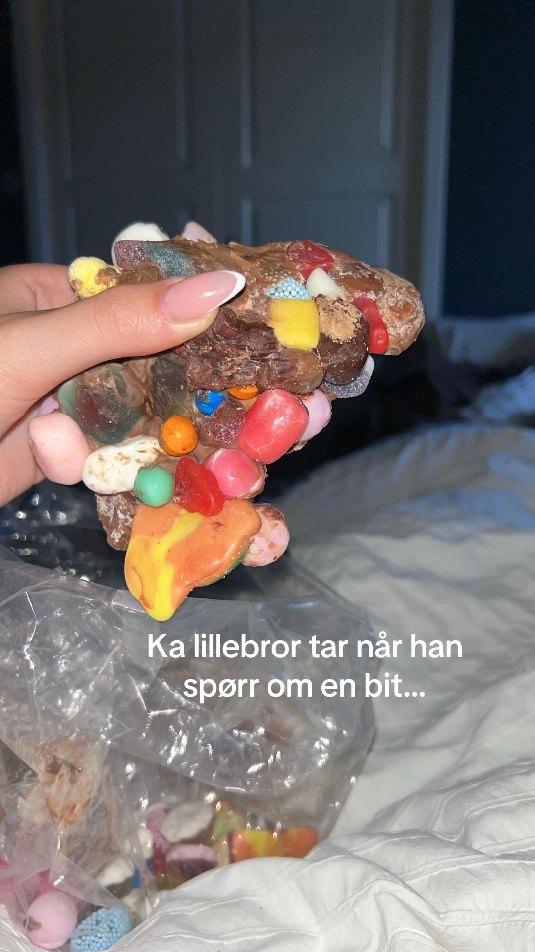 @✨𝓜𝓪𝓻𝓲𝓮𝓵𝓵✨