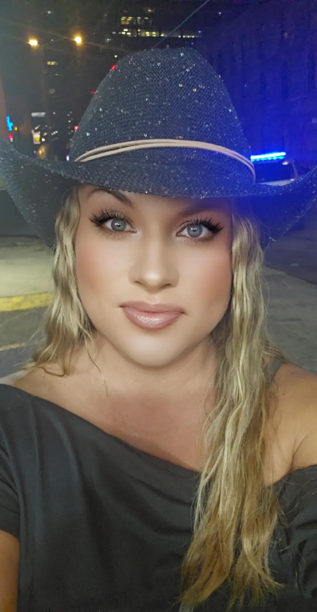 @anitajackson24