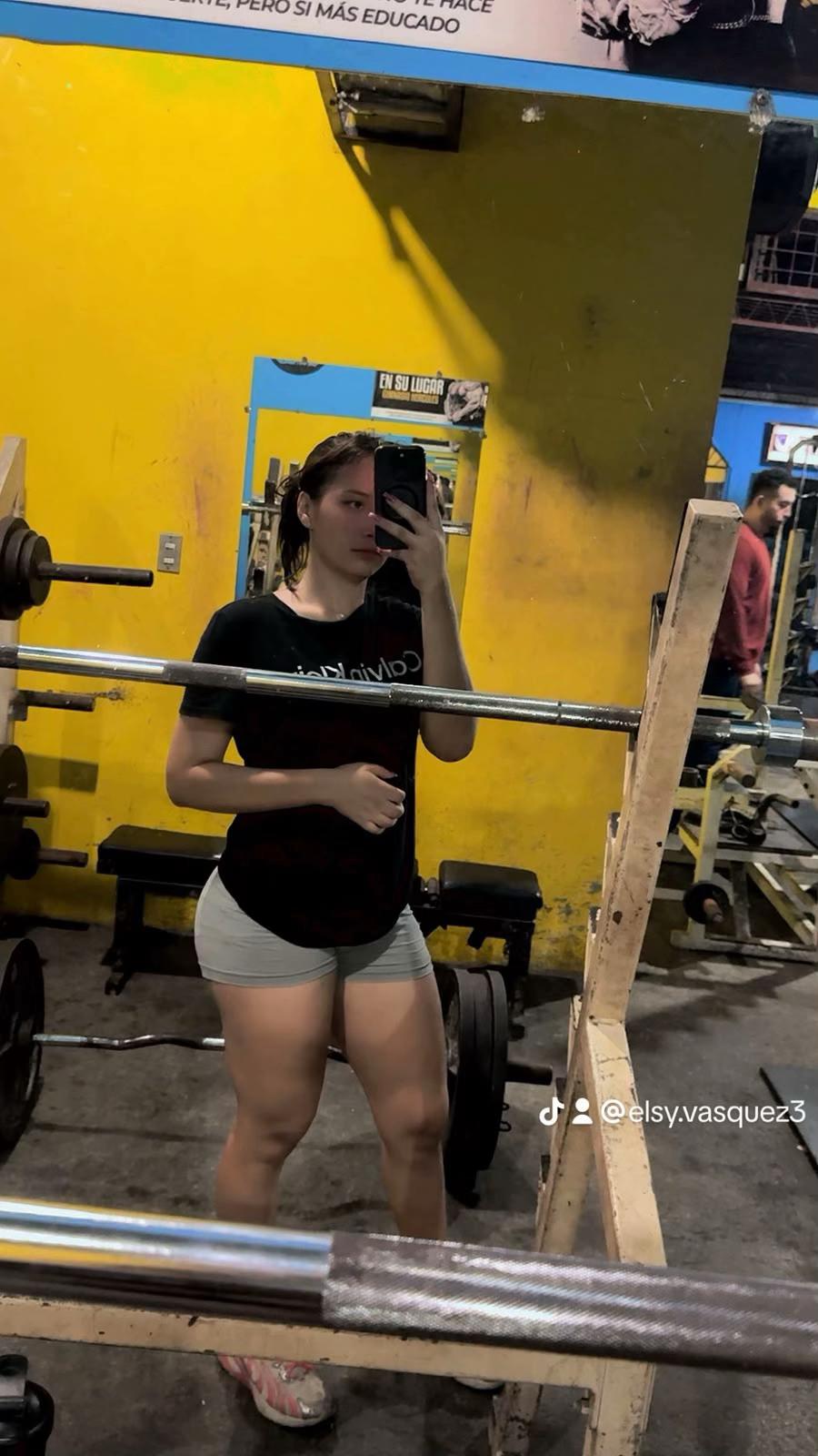@Pati 👑❤️🤍