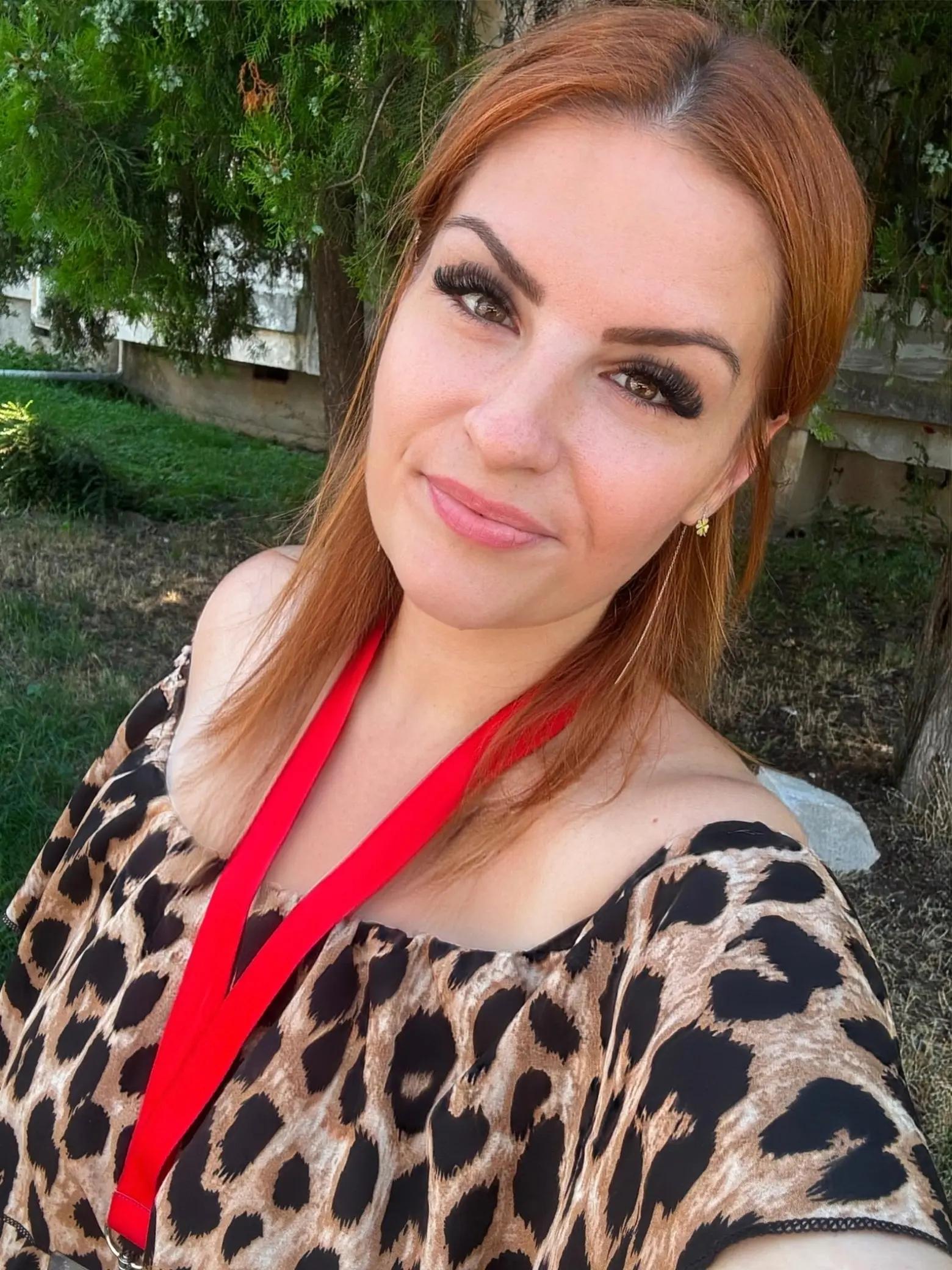 @Alexandra Daniela