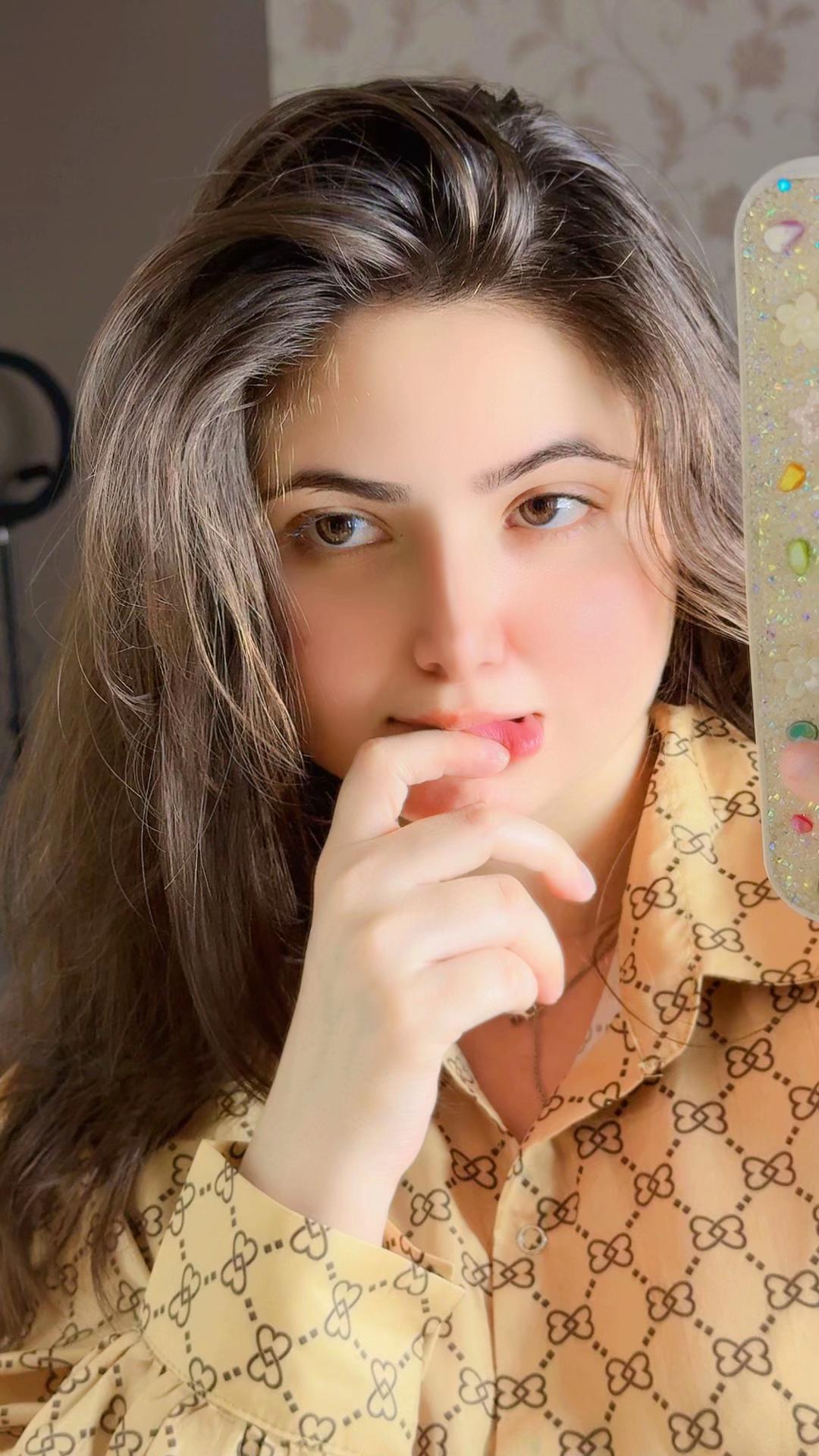 @عبیرہ 🥀
