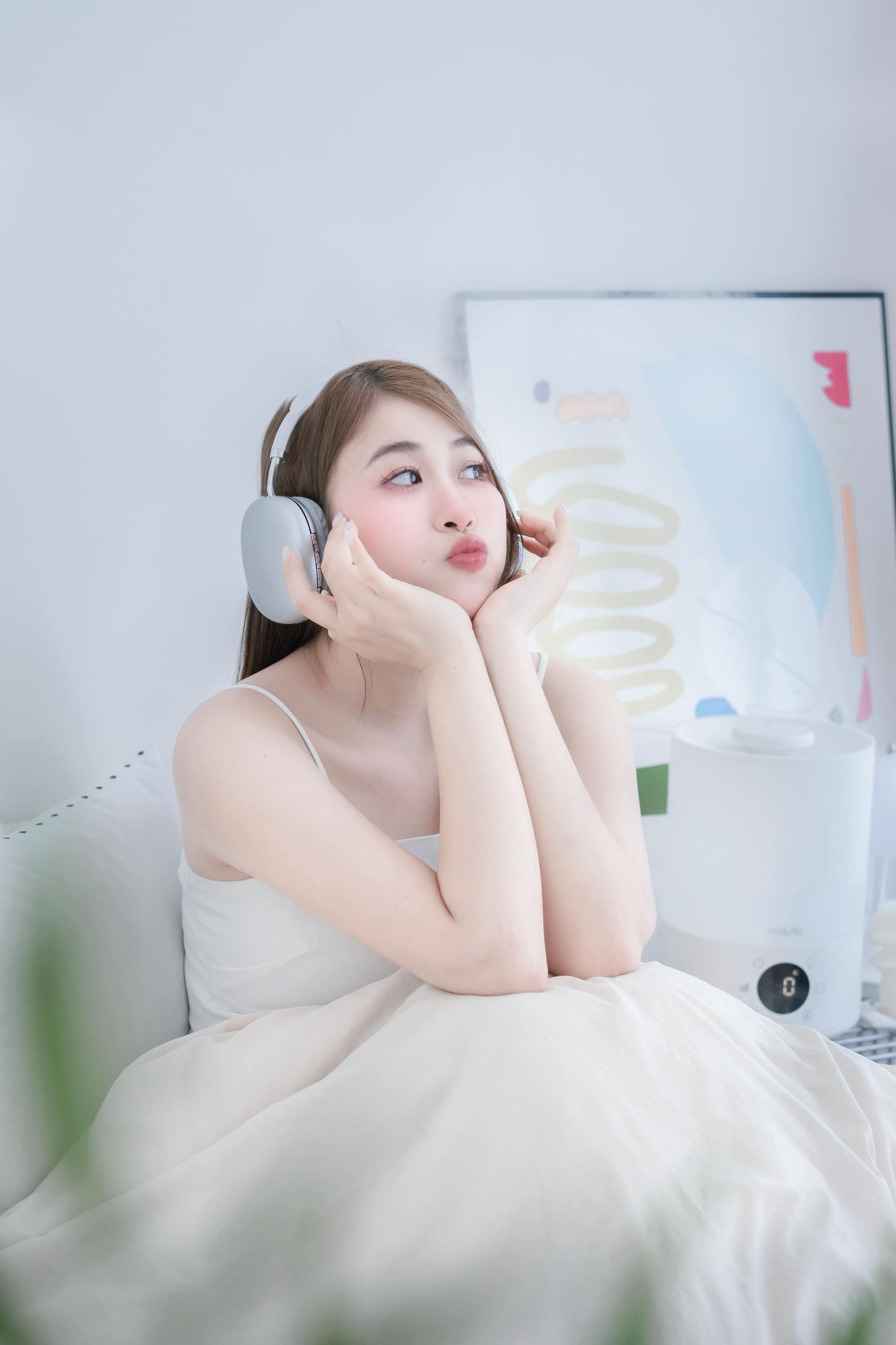 @Lanh Lấp Lánh ✨✨