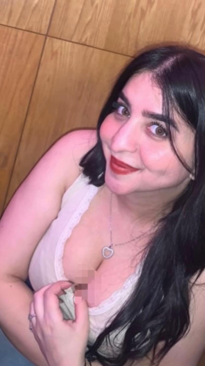 @oumniabetty1