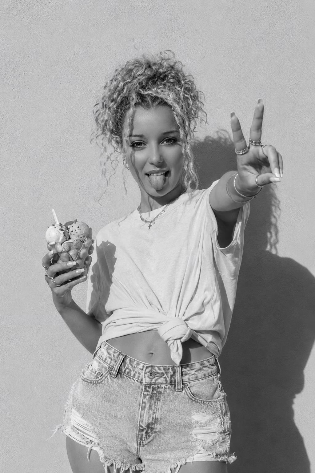 @Frozen_Soul🖤♾️🖤