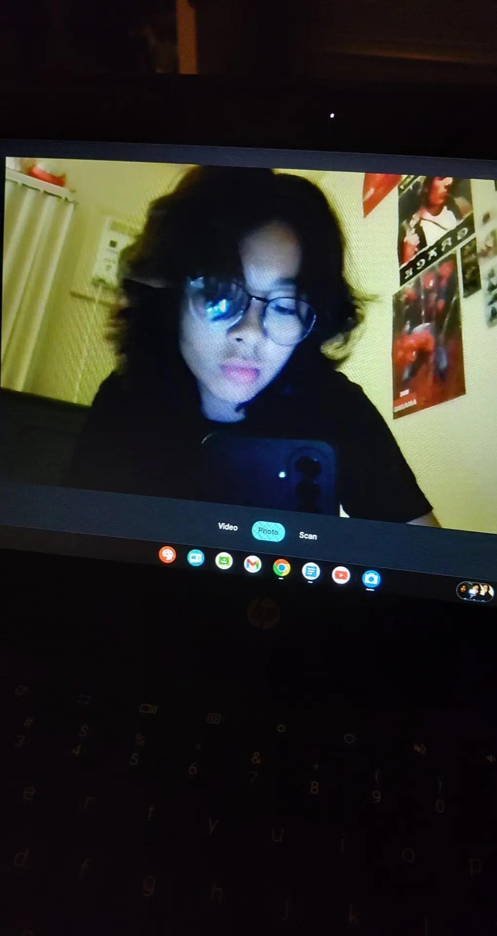 @🕷