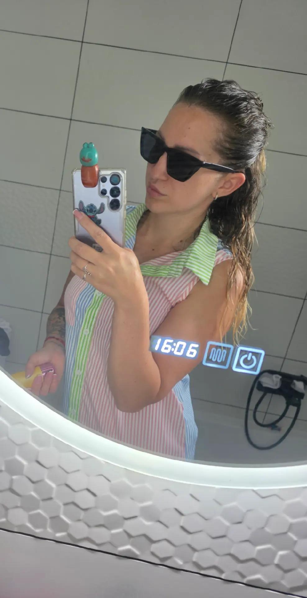@Rena.rbb
