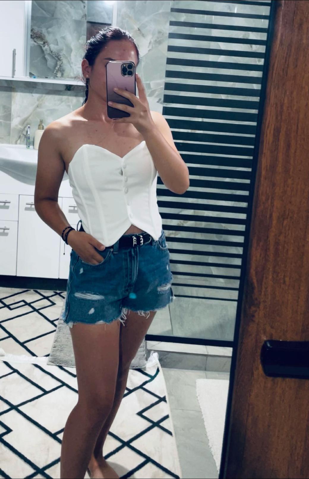 @Nicoleta