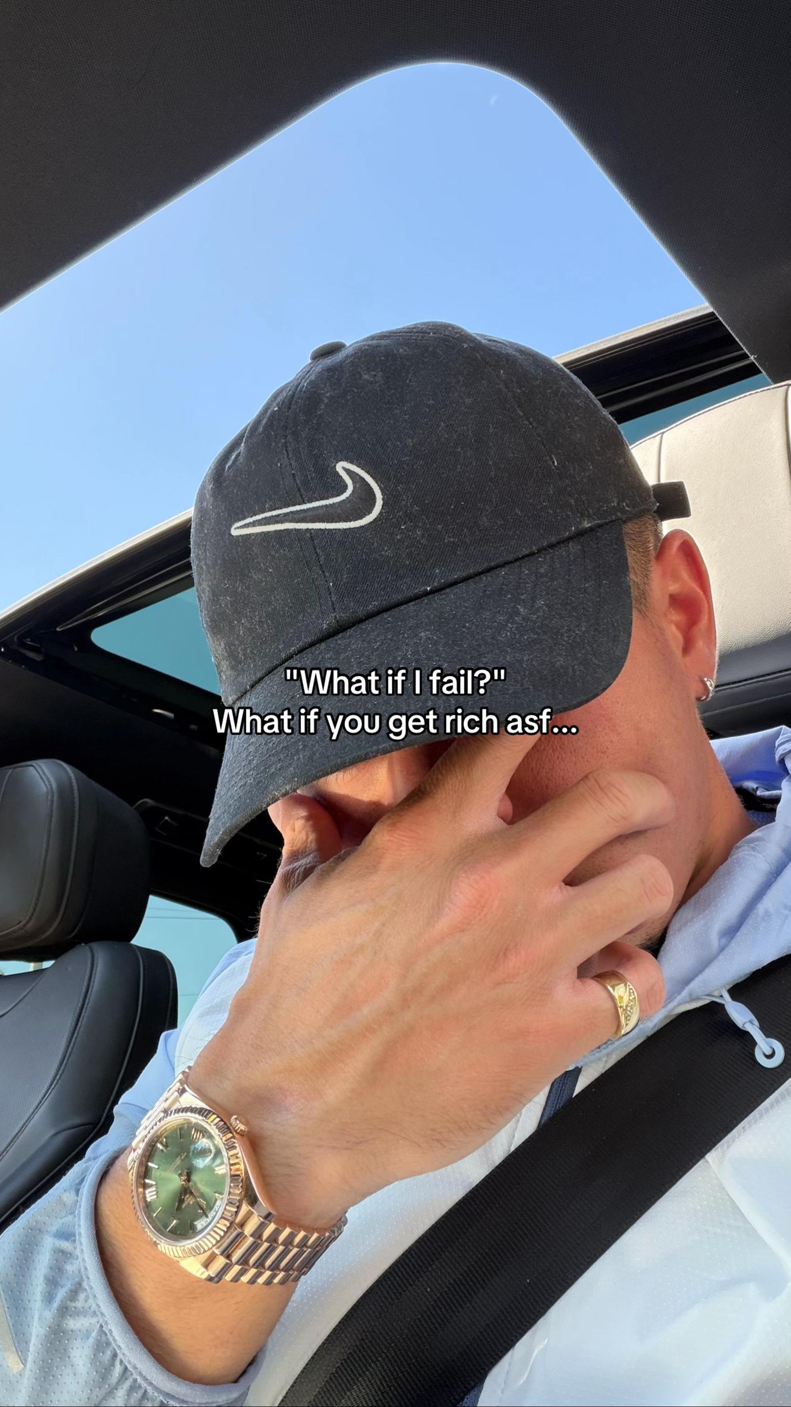@riostowell_