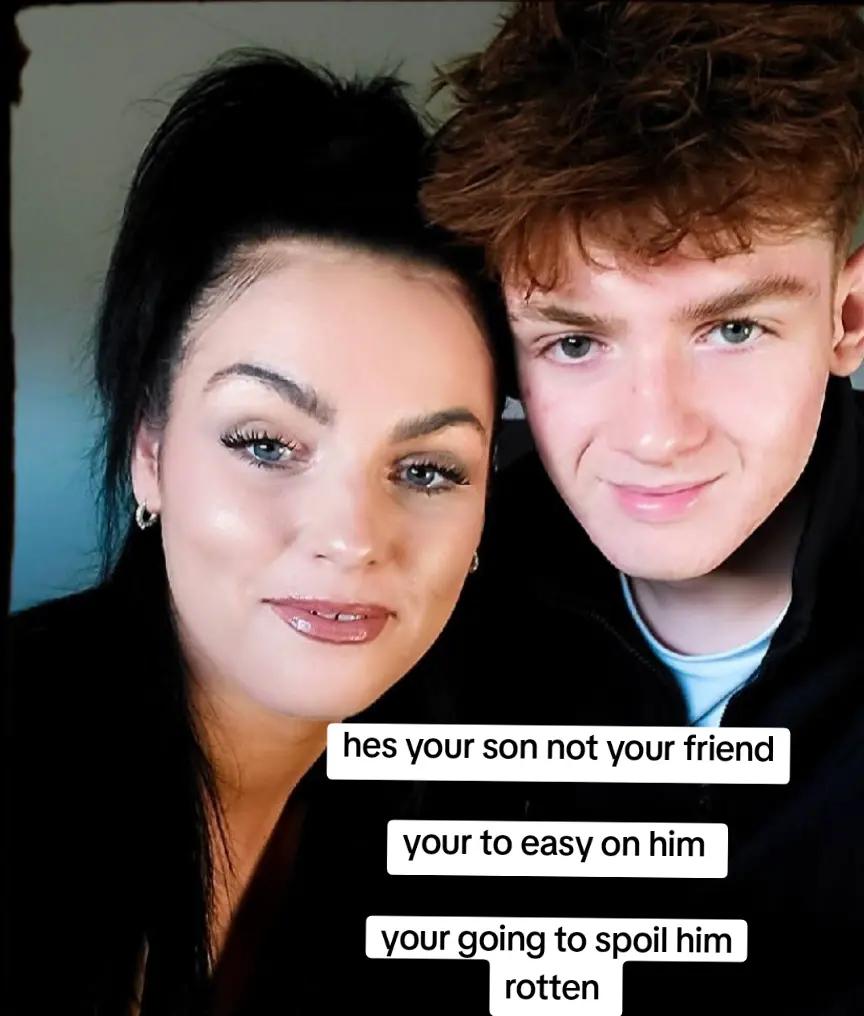 @Carla 💛🤍💛