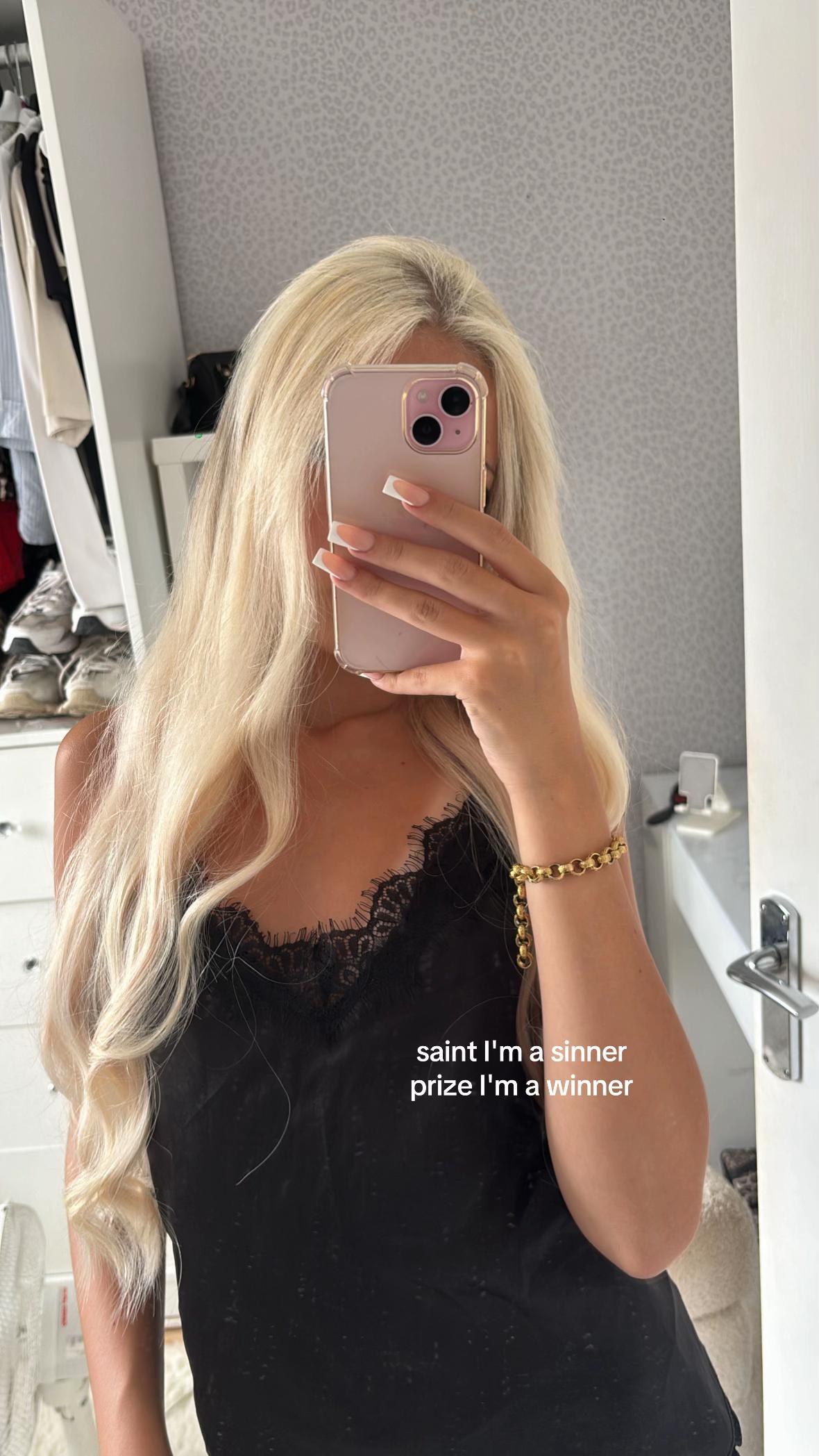@𝑔𝑟𝑎𝑐𝑒 𝑡𝑖𝑎