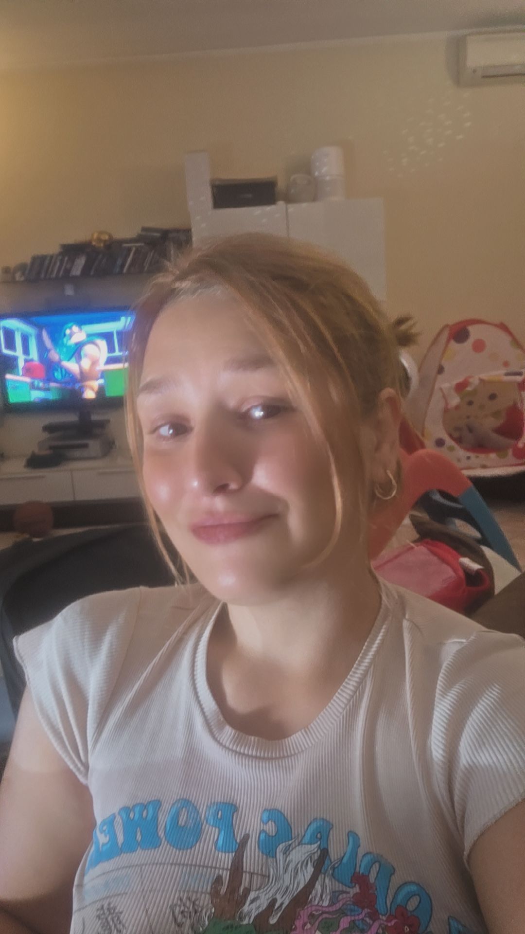 @Luciana Hatija لوتشيانا كارا