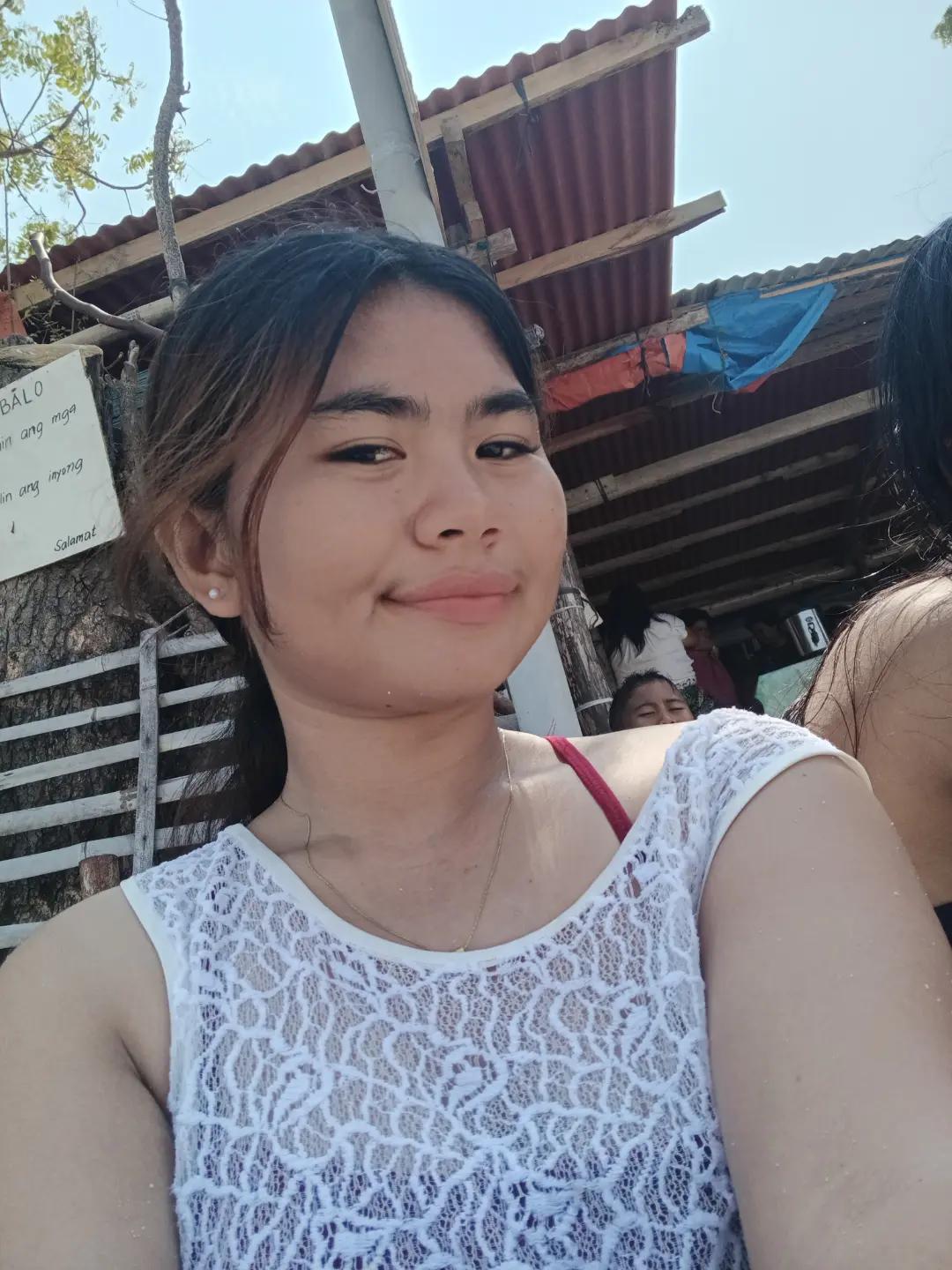 @K Y L I Y 🩷