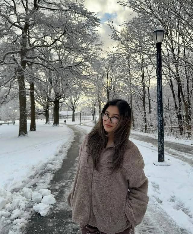 @বনলতা