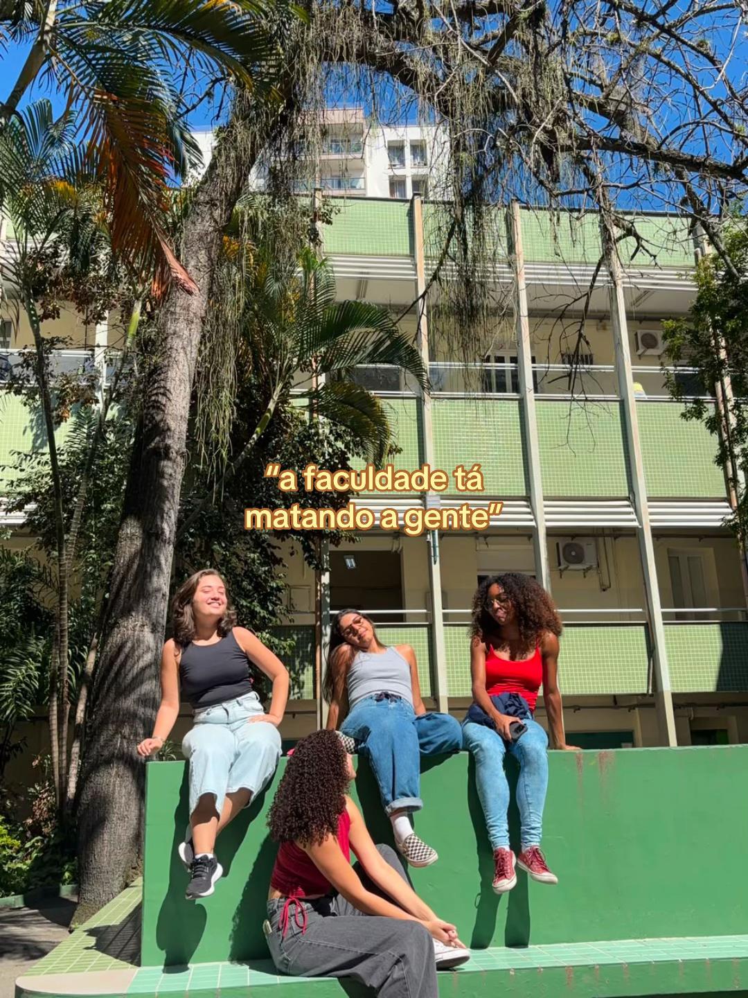@mada | farmácia uff