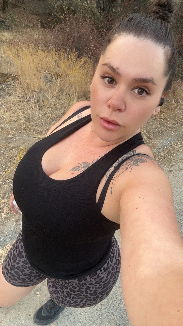 @valorie_559