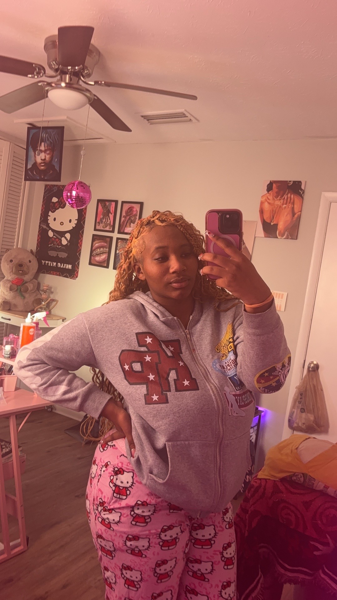 @_.itslexiii