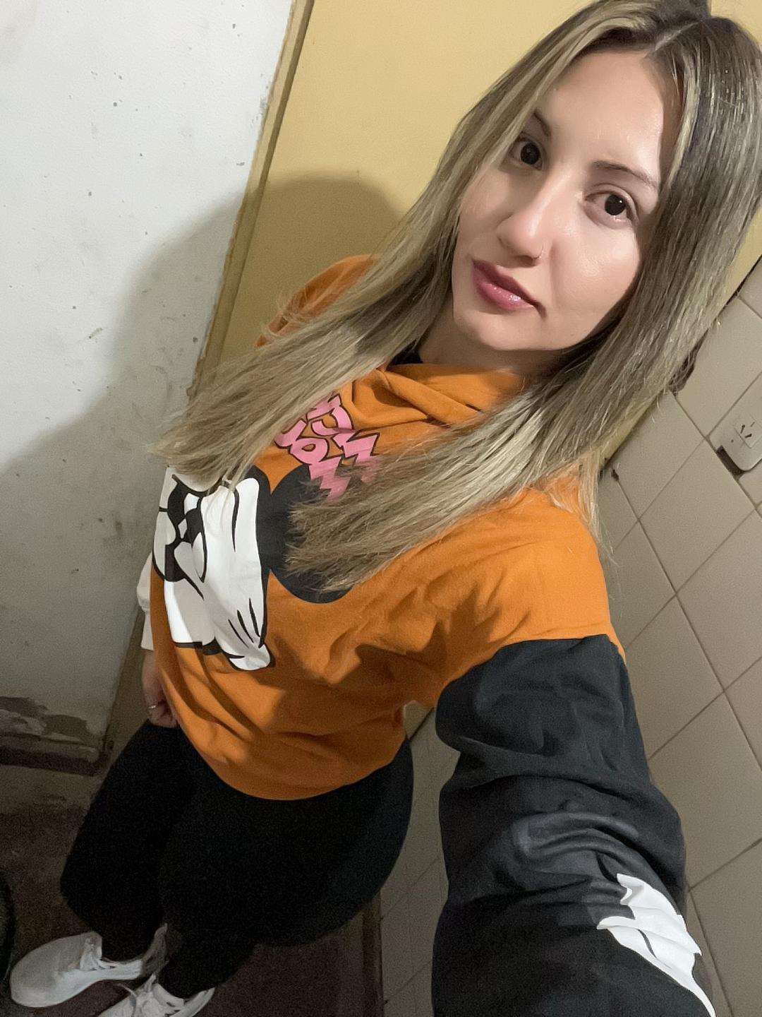 @ANI🍑🍒🫦