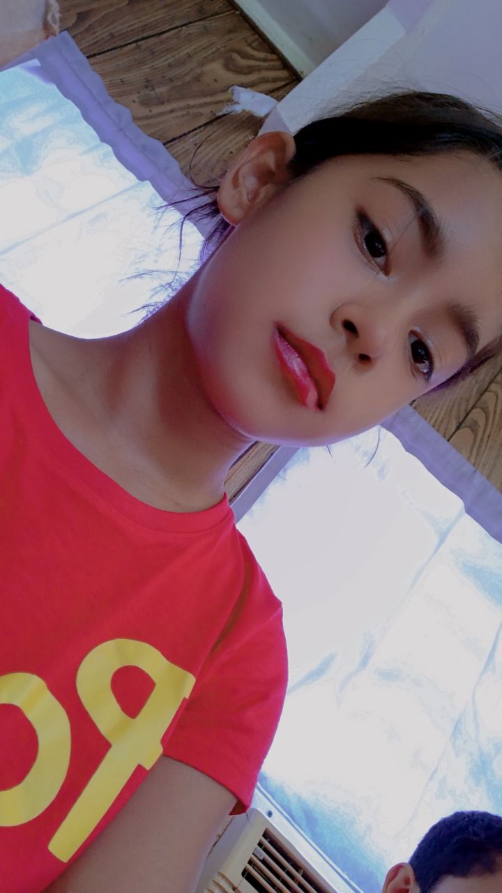 @elya