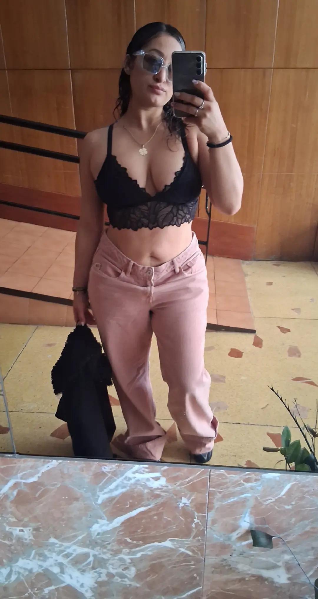 @Natalia Flores