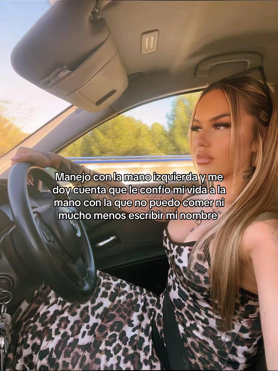 @Carol_laZafiro