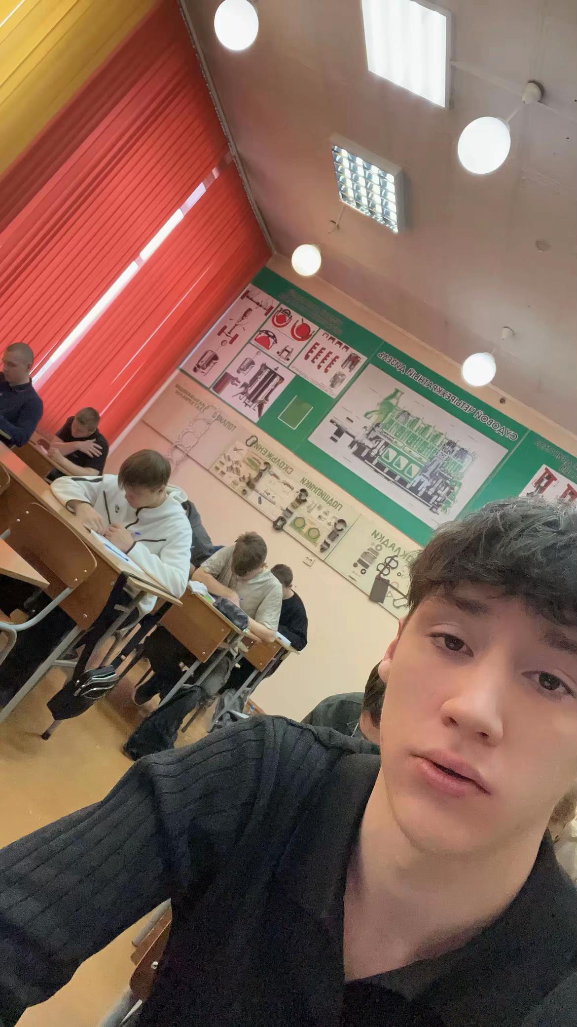 @vzkrrn_07