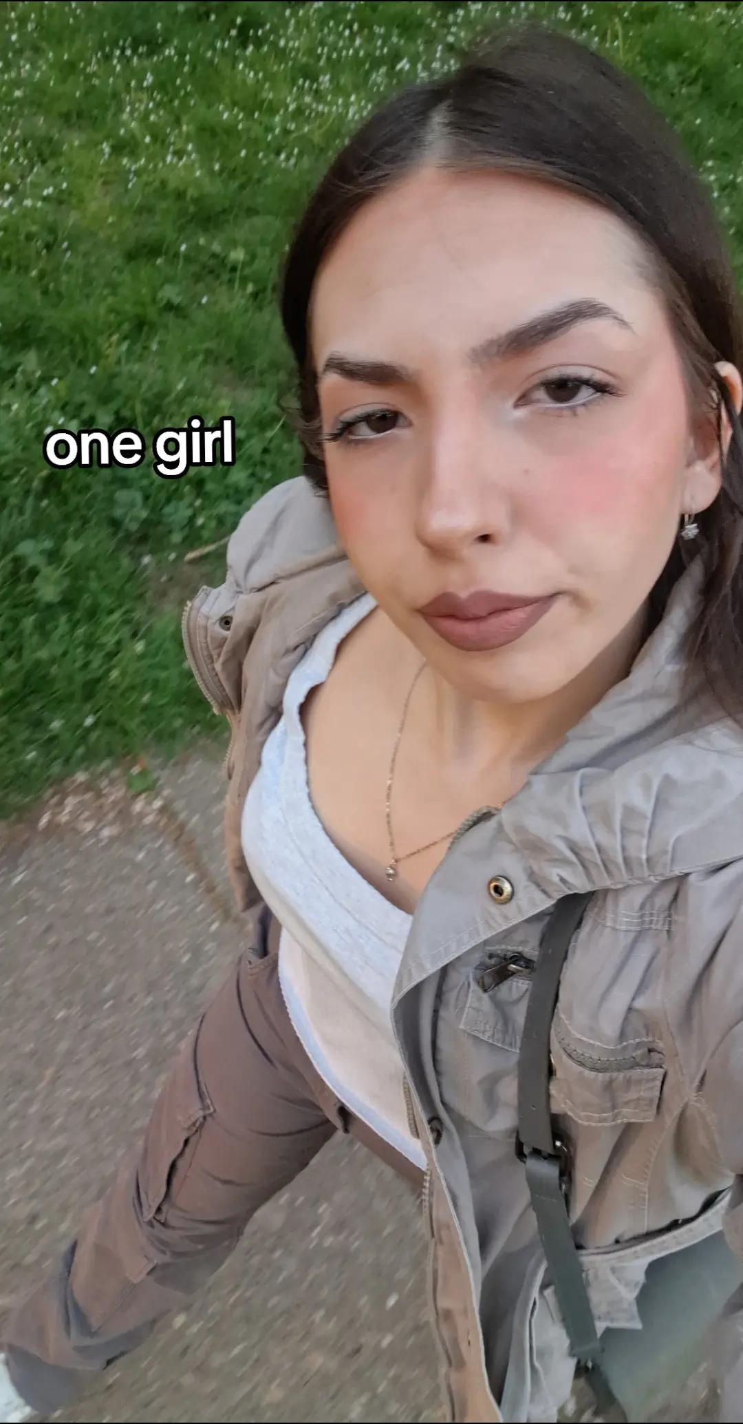 @Katarina🧸