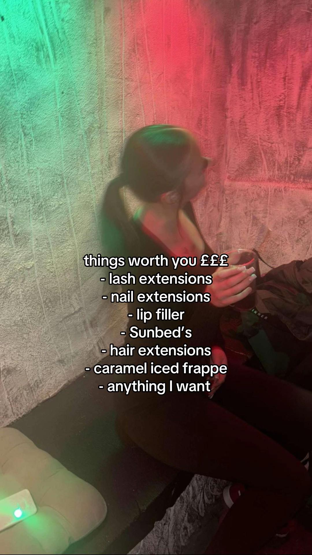 @𝑇𝑖𝑙𝑙𝑖𝑒 𝑎𝑛𝑛𝑒