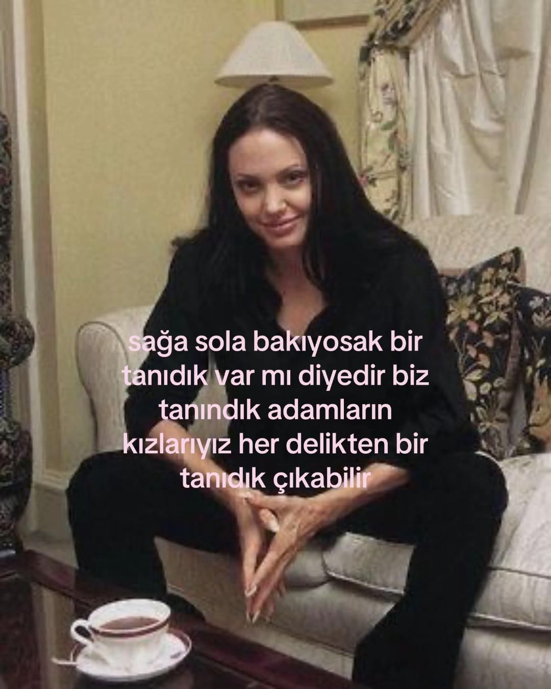 @ᥫ᭡🧘🏻♀️